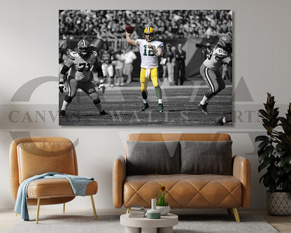 Aaron Rodgers Black & White Canvas Art American Football Canvas Wall Art