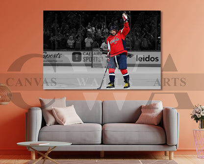 Alexander Ovechkin Black & White Canvas Art Ice hockey Canvas Wall Art