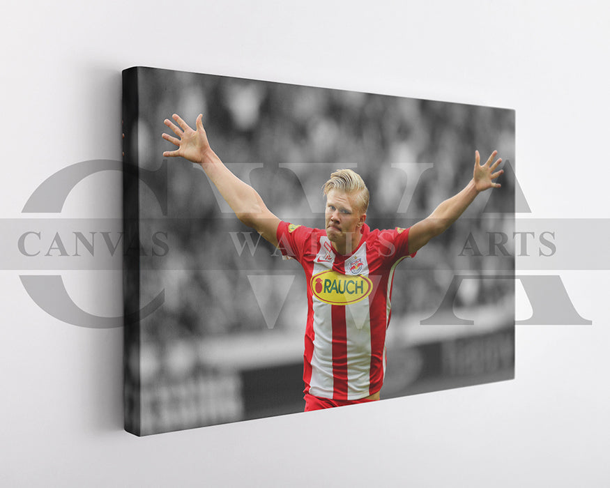 Erling Haaland Black & White Canvas Art Soccer Canvas Wall Art