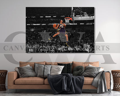 Glenn Robinson Black & White Canvas Art Basketball Canvas Wall Art
