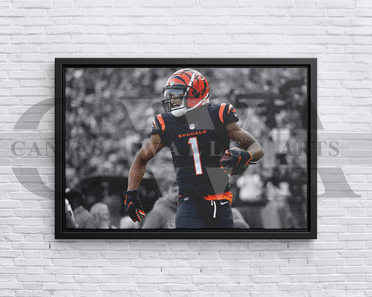 Ja'Marr Chase Black & White Canvas Art American Football Canvas Wall Art