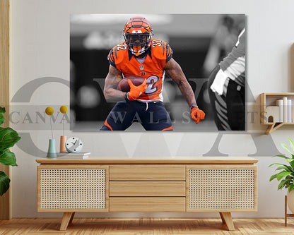 Joe Mixon Black & White Canvas Art American Football Canvas Wall