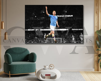 Kevin De Bruyne Black & White Canvas Art Soccer Canvas Wall Art