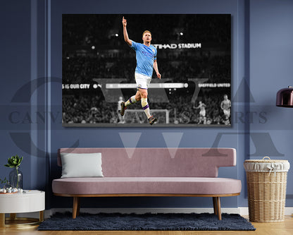 Kevin De Bruyne Black & White Canvas Art Soccer Canvas Wall Art