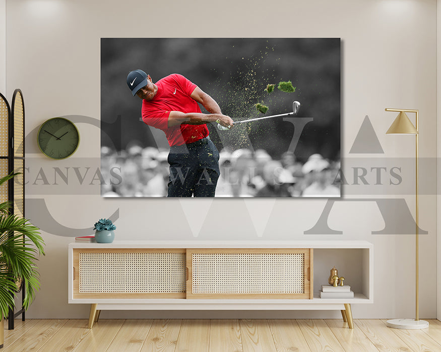 Tiger Woods Black & White Canvas Art