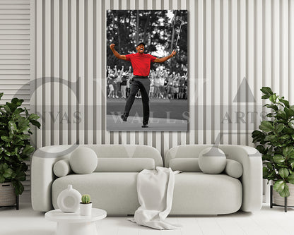 Tiger Woods 2019 Masters Black and White Canvas Wall Art