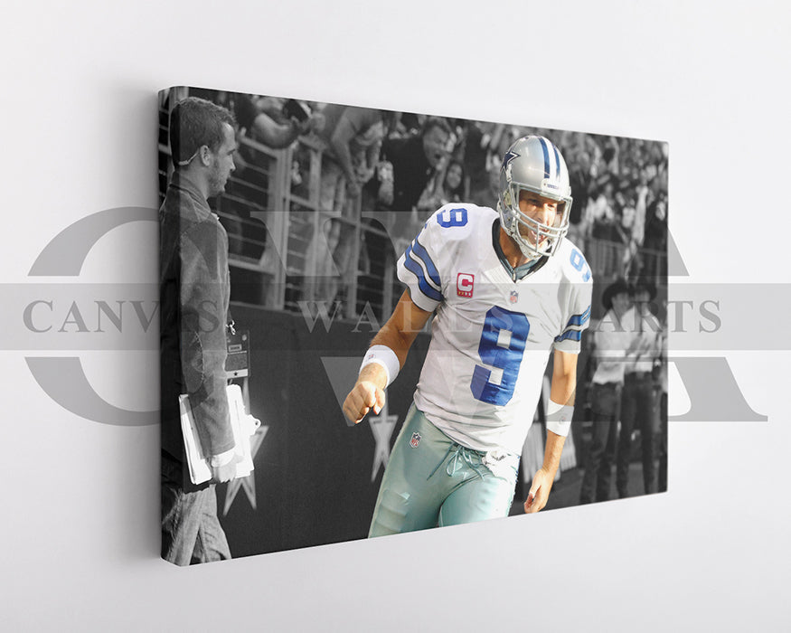 Tony Romo Black & White Canvas Art American Football Canvas Wall Art