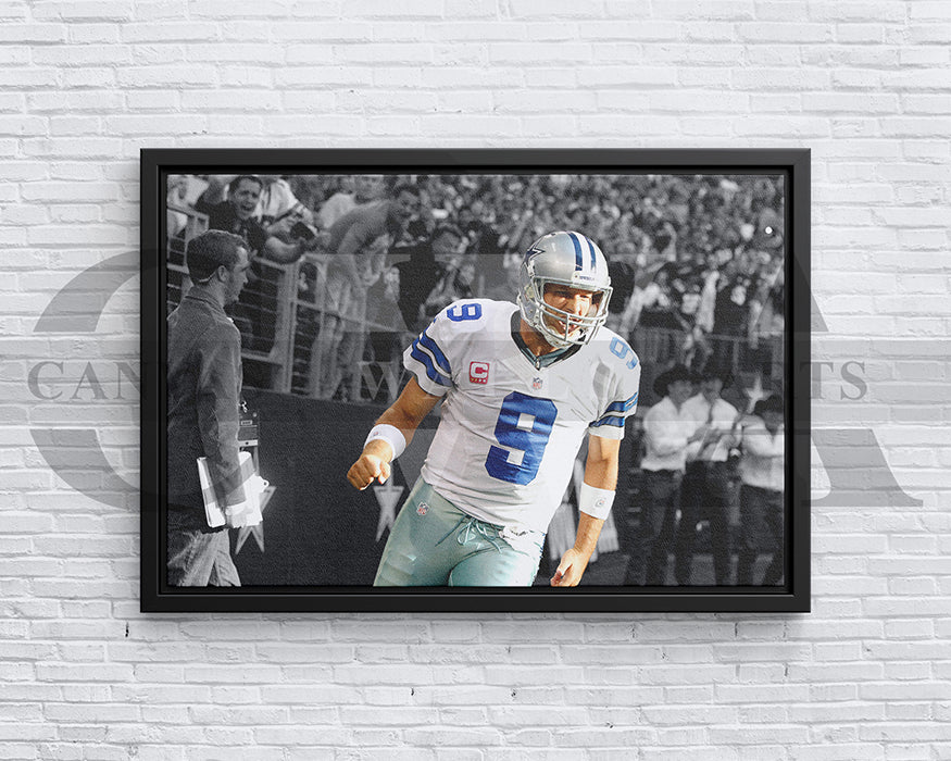 Tony Romo Black & White Canvas Art American Football Canvas Wall Art