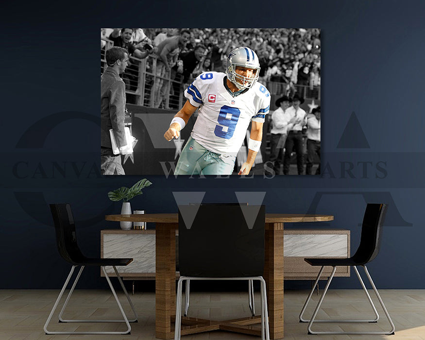 Tony Romo Black & White Canvas Art American Football Canvas Wall Art