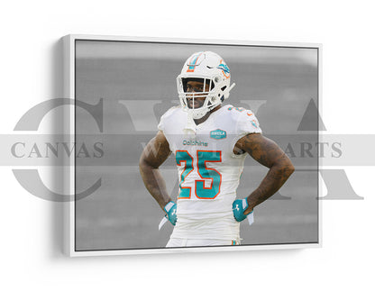 Xavien Howard Black & White Canvas Art American Football Canvas Wall Art